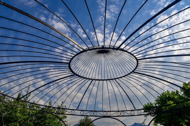 Kleiner Pavillon Metall