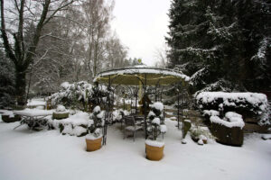 kann man pavillon im winter stehen lassen